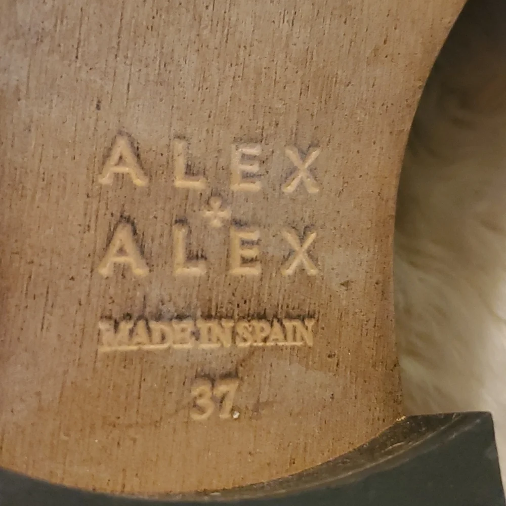 ALEX+ALEX really good
